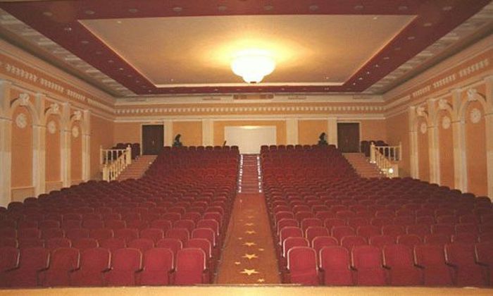gorodskoj-teatr-anapa_203